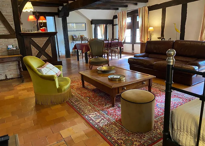 La Maison Rouge