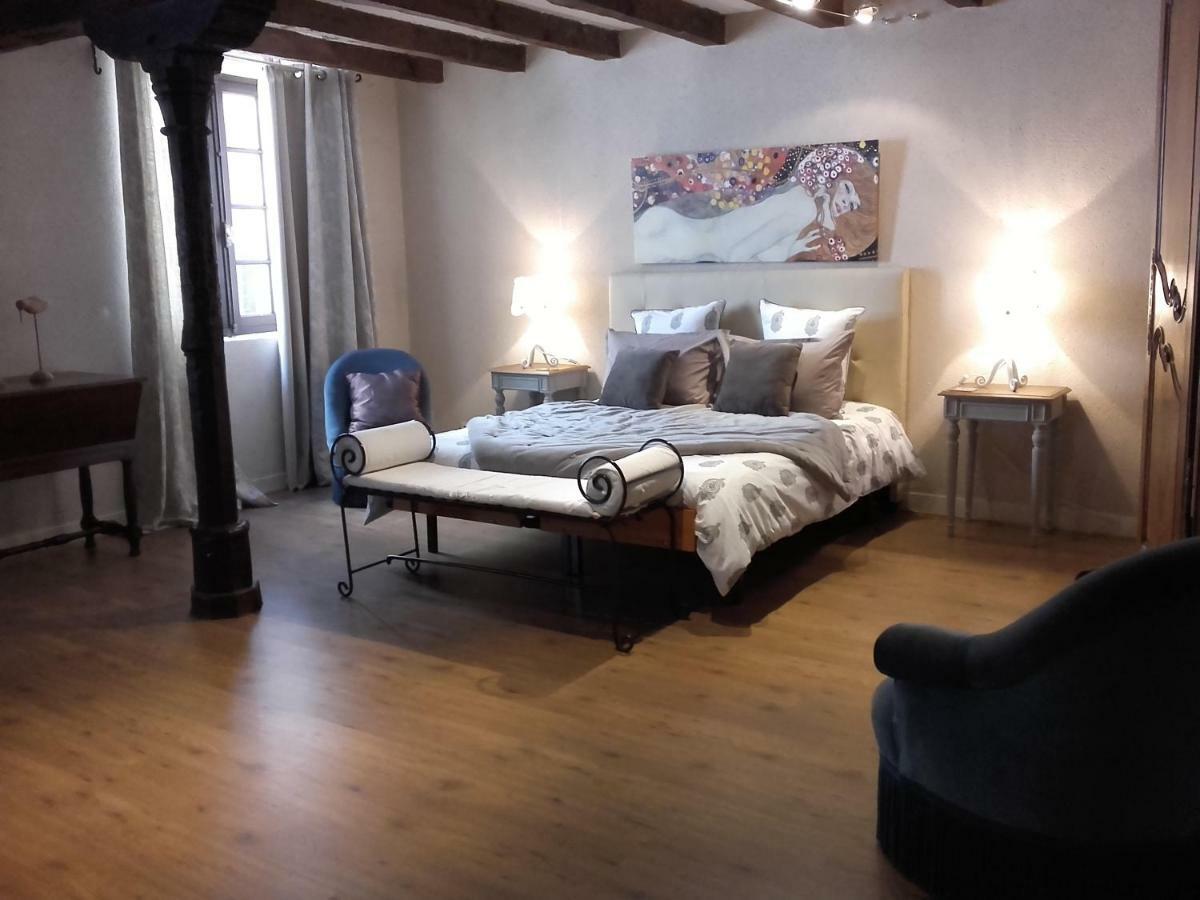 Apartment La Maison Rouge